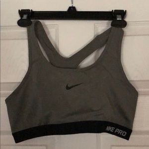 Nike Pro sports bra- Like new!